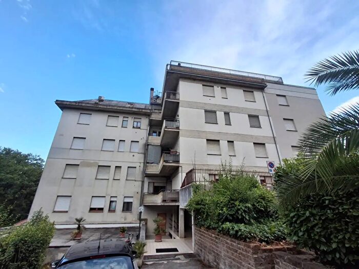 Appartamento con 5 locali in vendita in Fonte Baiano, Teramo