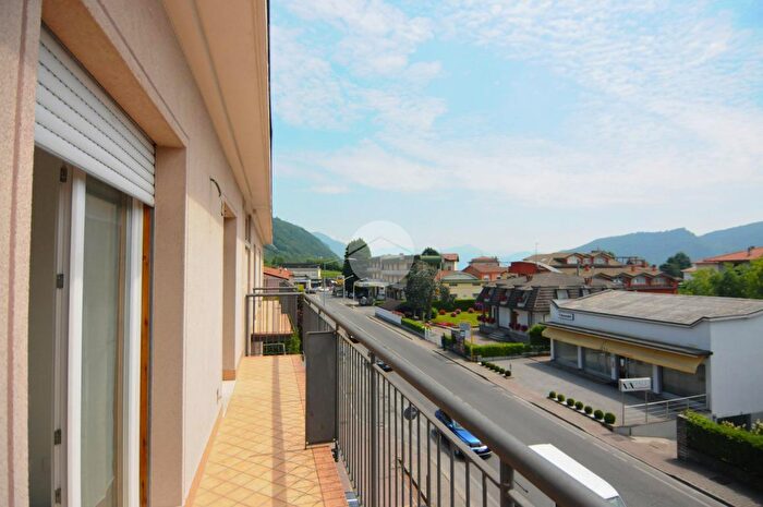 Appartamento bilocale in vendita in Viale Italia, Villongo