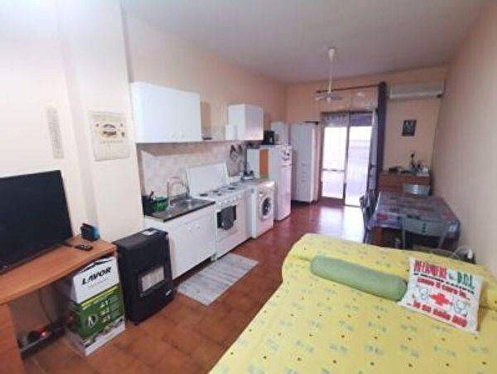 Appartamento monolocale in affitto in Viale Tommaso Campanella, Mater Domini Cavita, Catanzaro
