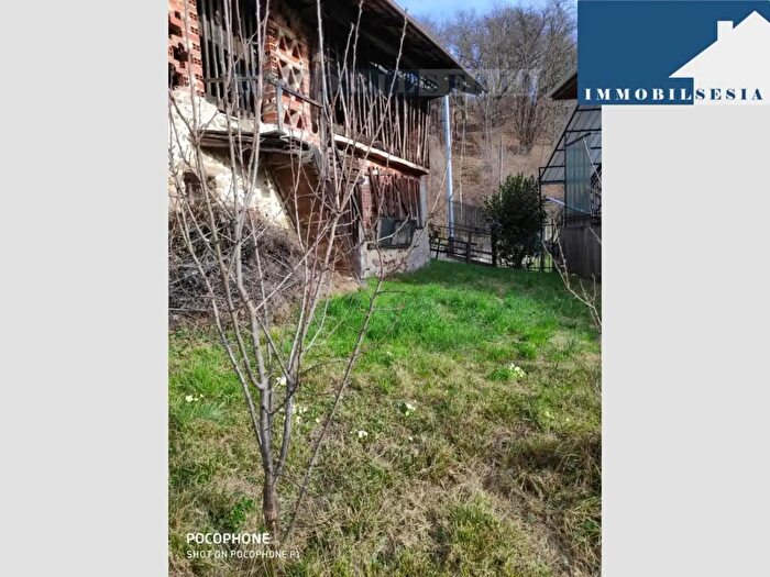 Casa trilocale in vendita in Via Matteotti, Cellio con Breia