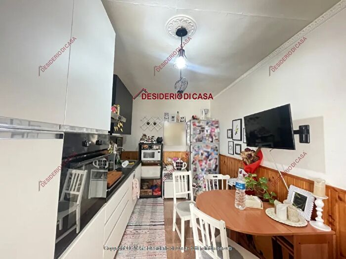 Casa con 5 locali in affitto in Lascari