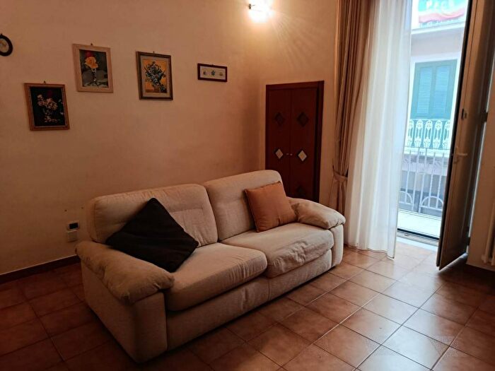 Appartamento bilocale in affitto in Via Eritrea, Murat, Bari