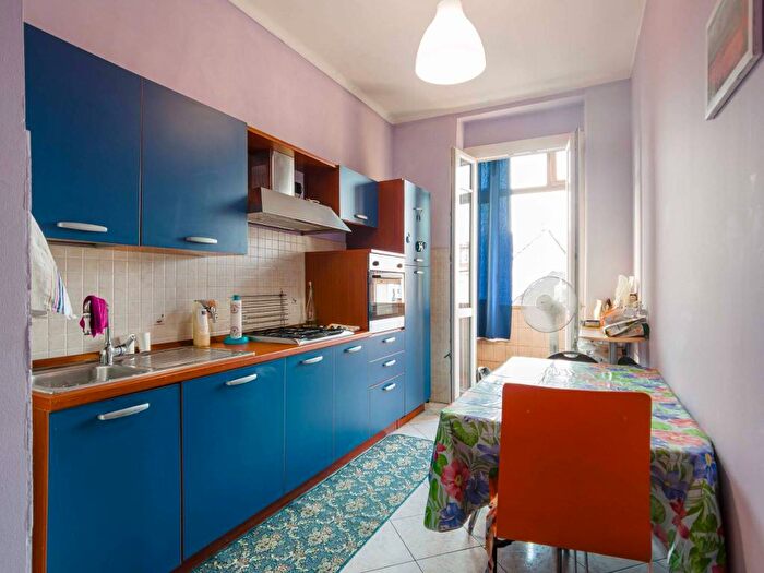 Appartamento trilocale in affitto in Via Monginevro, Cenisia, Torino