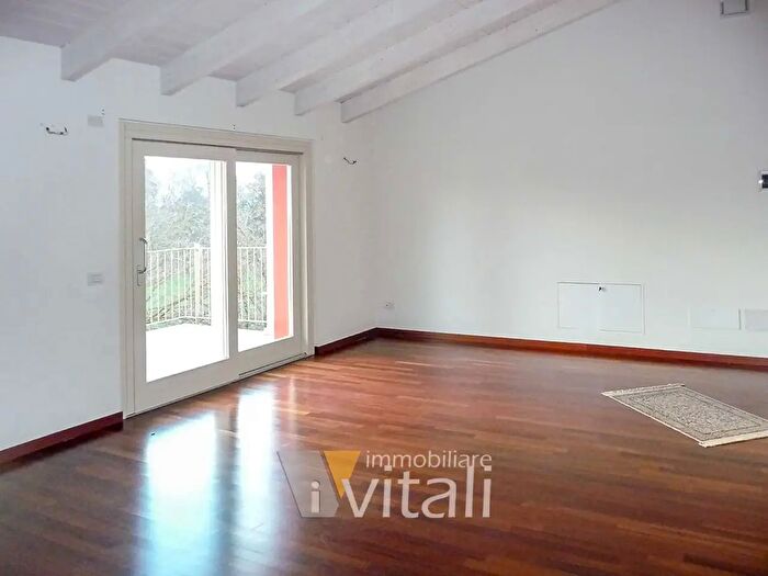 Appartamento trilocale in vendita in Pontenure