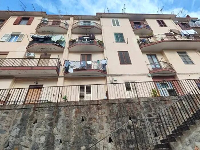 Appartamento quadrilocale in vendita in Galleria Spadafora, Messina