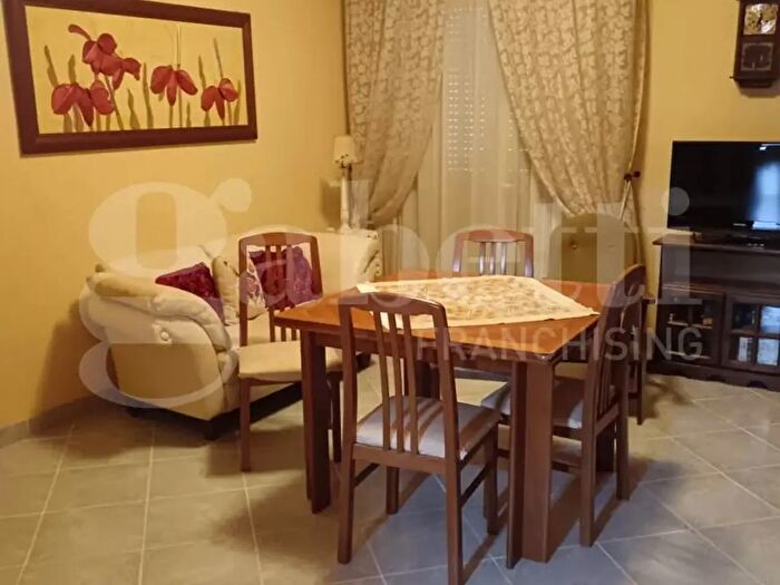 Appartamento trilocale in vendita in Via Monti, Taranto