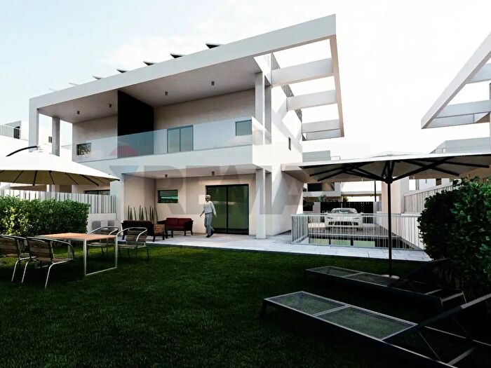 Casa con 5 locali in vendita in Strada San Giorgio Martire, Bari