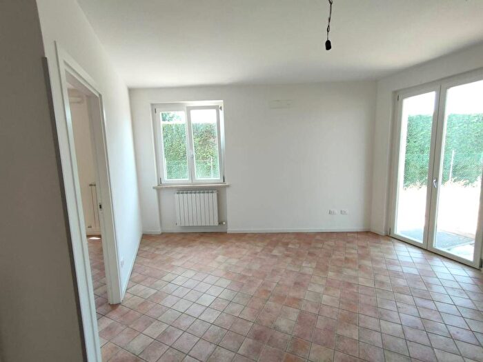 Appartamento quadrilocale in affitto in Vallese, Oppeano