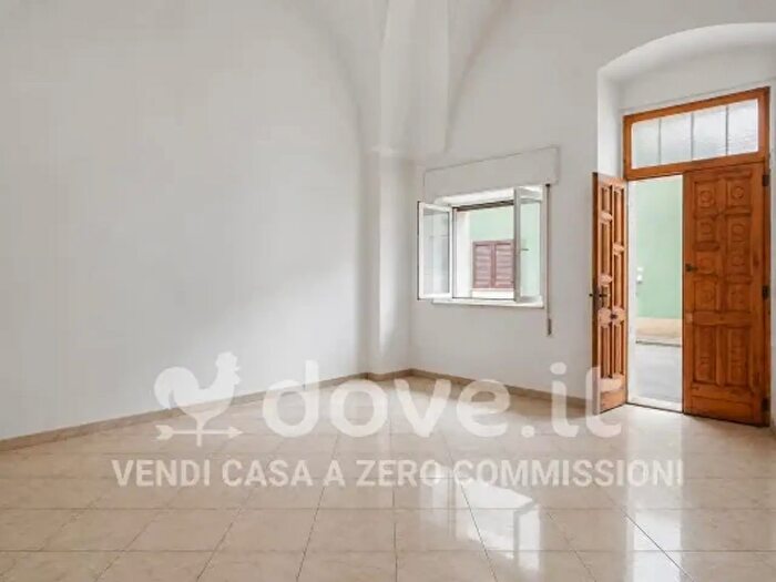 Appartamento trilocale in vendita in Via Castelli, Manduria