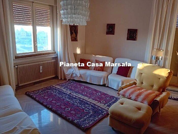 Appartamento con 5 locali in affitto in Via Edoardo Alagna, Centro Urbano, Marsala