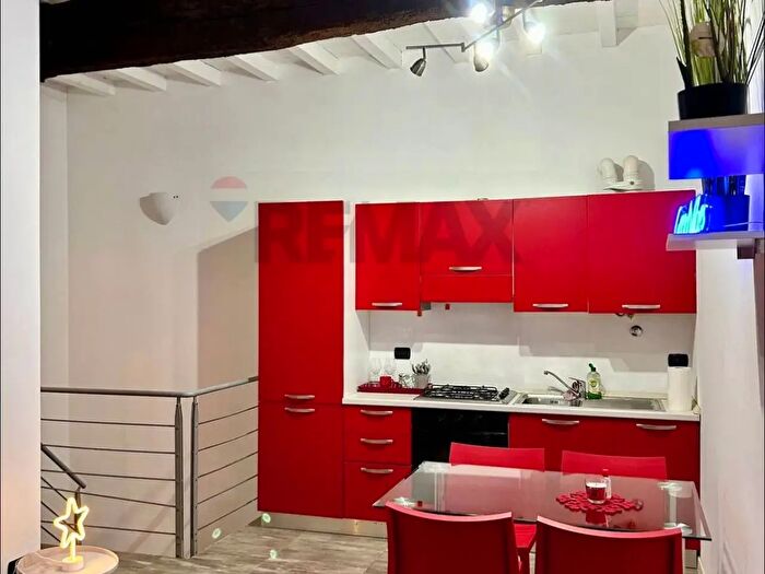 Appartamento bilocale in affitto in Via Longobardi, Pavia