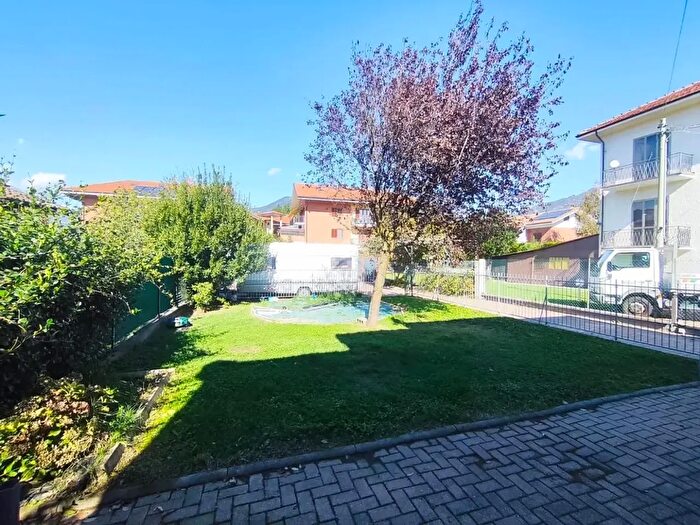 Appartamento quadrilocale in vendita in Via Moncenisio, Avigliana