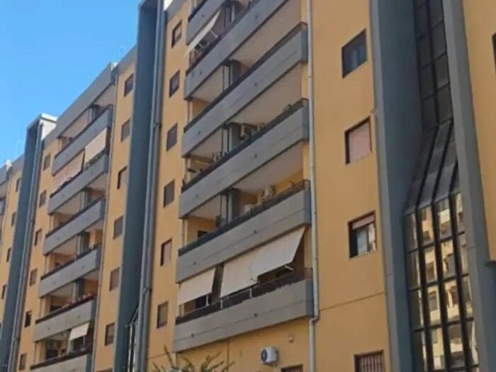 Appartamento con 5 locali in vendita in Bari
