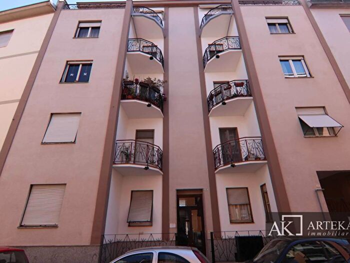 Appartamento bilocale in affitto in Via Tadini, Sacro Cuore, Novara