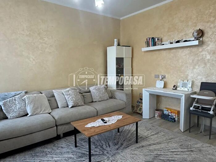 Appartamento trilocale in vendita in Via Madonna del Salvatore d, Vittuone