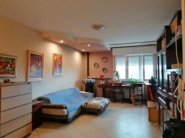 Appartamento con 5 locali in vendita in Carrara