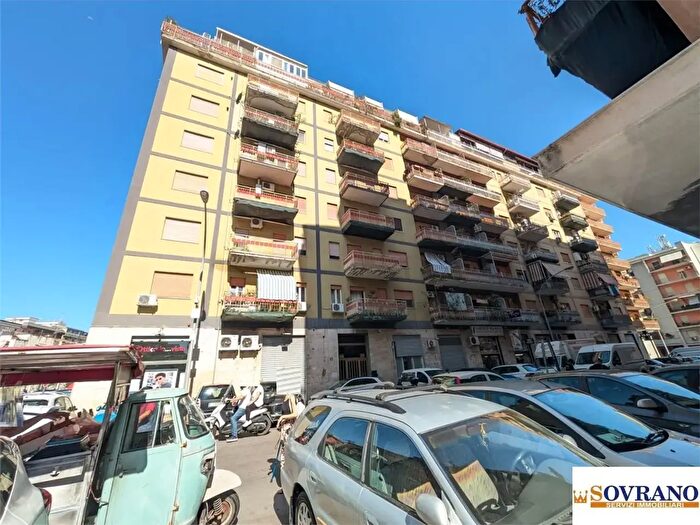 Appartamento trilocale in vendita in Palermo