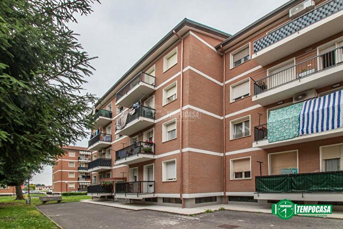 Appartamento trilocale in vendita in Rescaldina