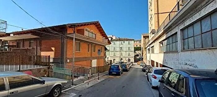 Casa trilocale in vendita in Via Michele Milano Chieti Ch, Chieti