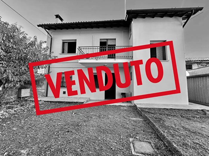 Casa trilocale in vendita in Via Aquileia, Pavia Di Udine