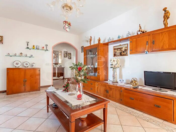 Appartamento quadrilocale in vendita in Via Monsignor Eddio Campeis, Portogruaro