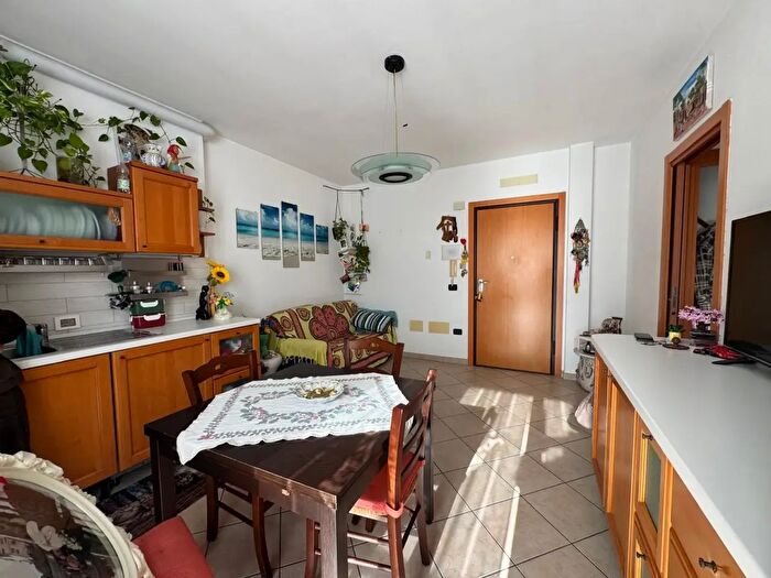 Appartamento trilocale in vendita in Via Gastone Sozzi SantAngelo, Gatteo