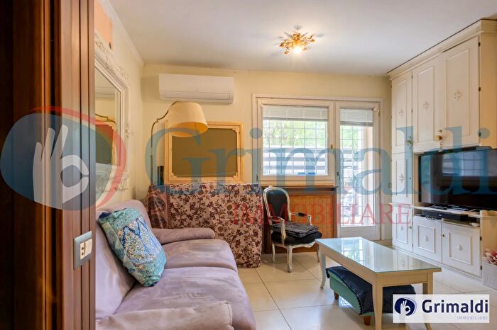 Appartamento quadrilocale in vendita in Viale Aldo Ballarin, Roma