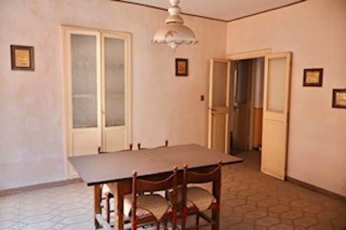 Appartamento quadrilocale in vendita in Via Valerio Flacco, Sezze