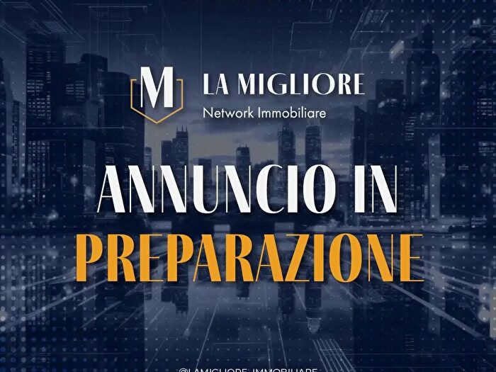 Casa quadrilocale in vendita in Pistoia