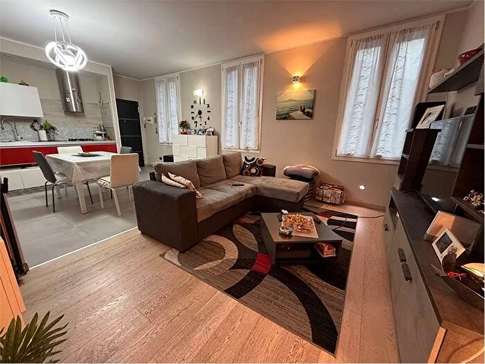 Appartamento trilocale in vendita in Verbania