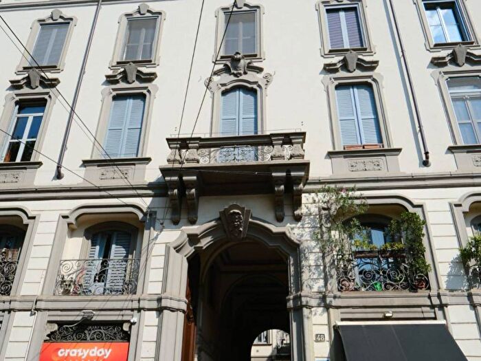 Casa bilocale in affitto in Viale Monte Nero, Montenero, Milano