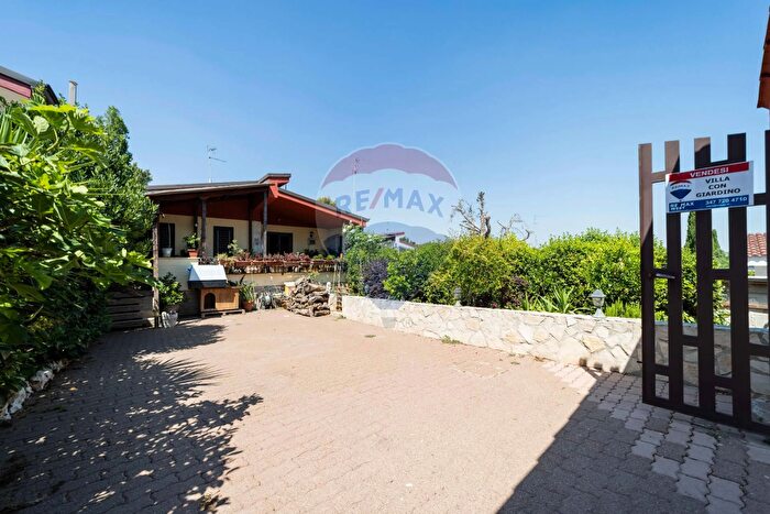 Casa trilocale in vendita in Contrada Frà Diavolo B, Cassano Delle Murge