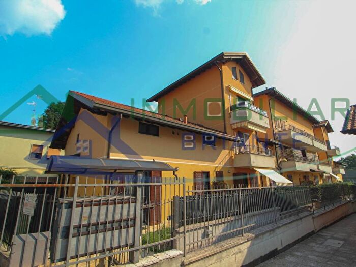 Appartamento bilocale in vendita in Via Camillo Prampolini, Moriggia, Gallarate