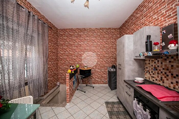 Casa bilocale in vendita in Via Trieste, San Giuliano Milanese