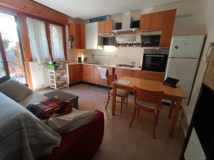 Appartamento bilocale in affitto in Via Biagio Petrocelli, Romanina, Roma