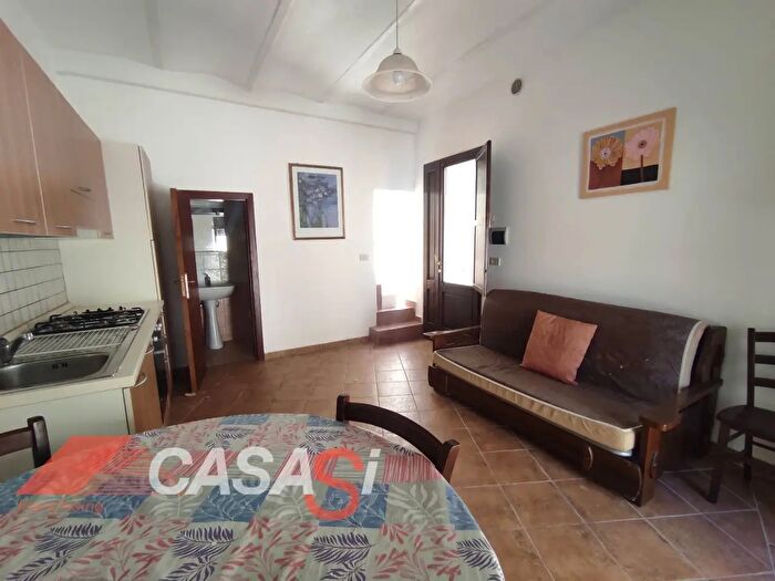 Casa trilocale in vendita in Piazza Municipio, Giurdignano