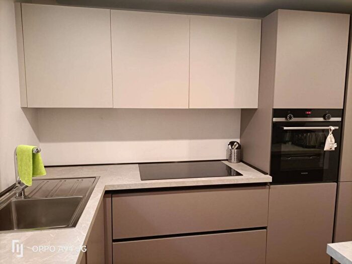 Appartamento trilocale in affitto in Via Sant'Agostino, Centro Storico, Modena