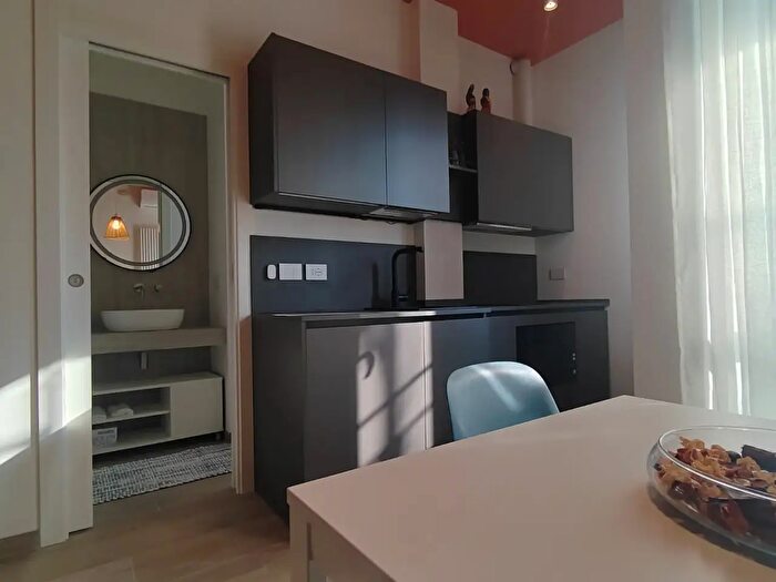 Appartamento monolocale in affitto in Via Pompeo Cambiasi, Milano