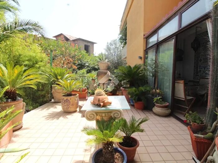 Appartamento trilocale in vendita in Via S Leucio, Caserta