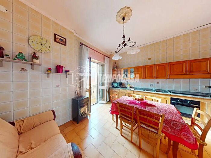 Appartamento quadrilocale in vendita in Via Venezia, Afragola