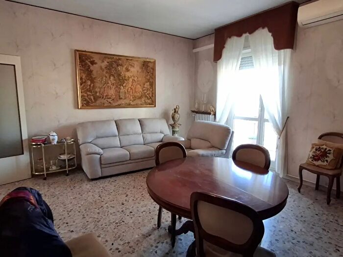 Appartamento quadrilocale in vendita in Bologna