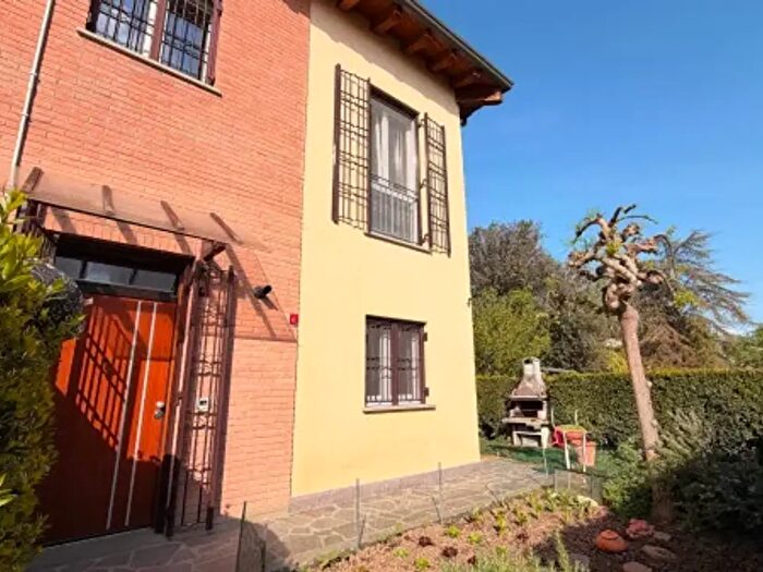 Appartamento con 5 locali in vendita in Via Francesco Albergati, Medicina