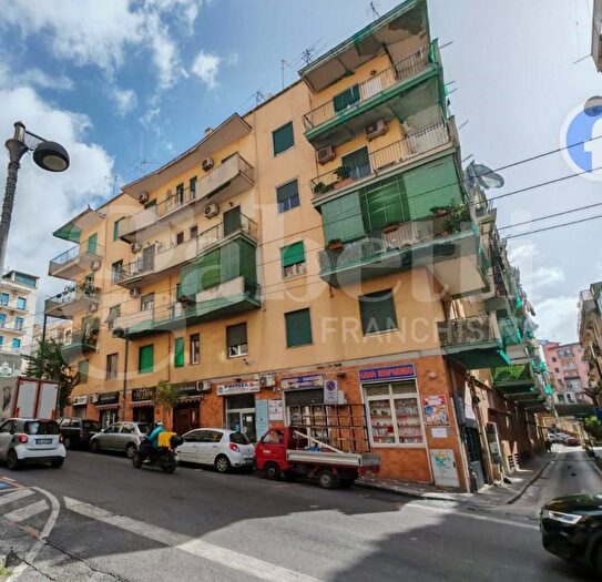 Appartamento trilocale in vendita in Via Liberta IV Traversa a Destra, Portici