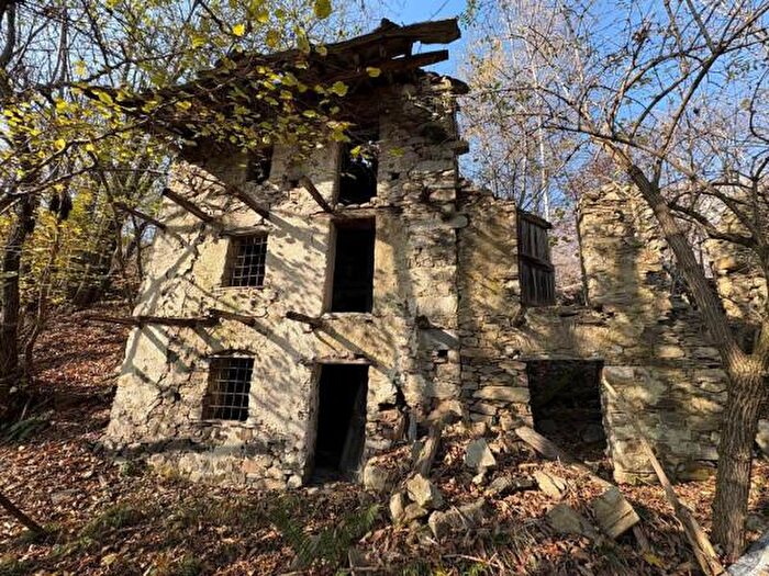 Casa in vendita in Case Sparse Serdivola, Pinasca