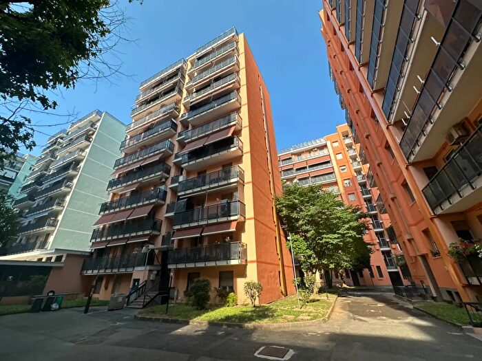 Appartamento trilocale in vendita in Via Cimarosa, Pioltello