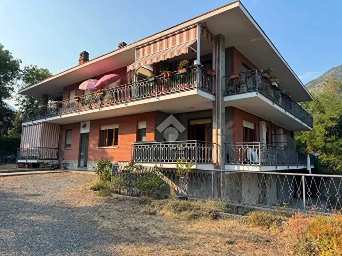Appartamento bilocale in vendita in Via Montelera, Val Della Torre