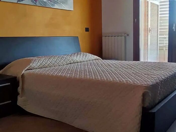 Appartamento monolocale in affitto in Via Luigi De Marchi, Roma