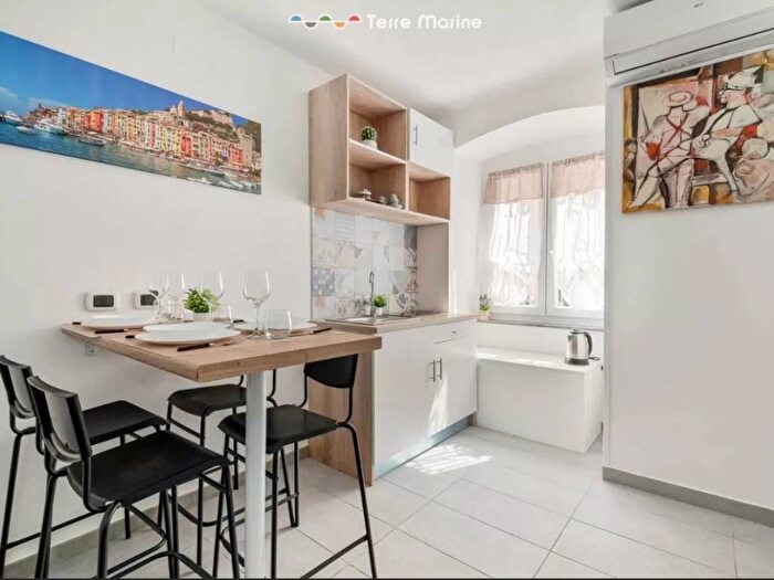 Appartamento bilocale in affitto in Via Nino Bixio, Centro Storico, La Spezia