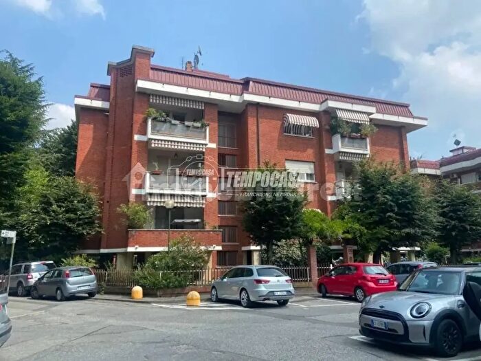 Appartamento quadrilocale in vendita in Via Giovanni Servais, Torino