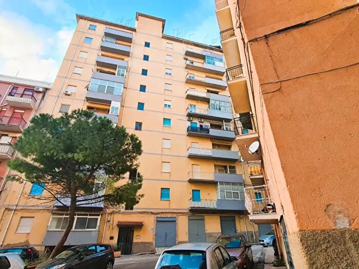 Appartamento quadrilocale in vendita in Via Siracusa, Porto Empedocle